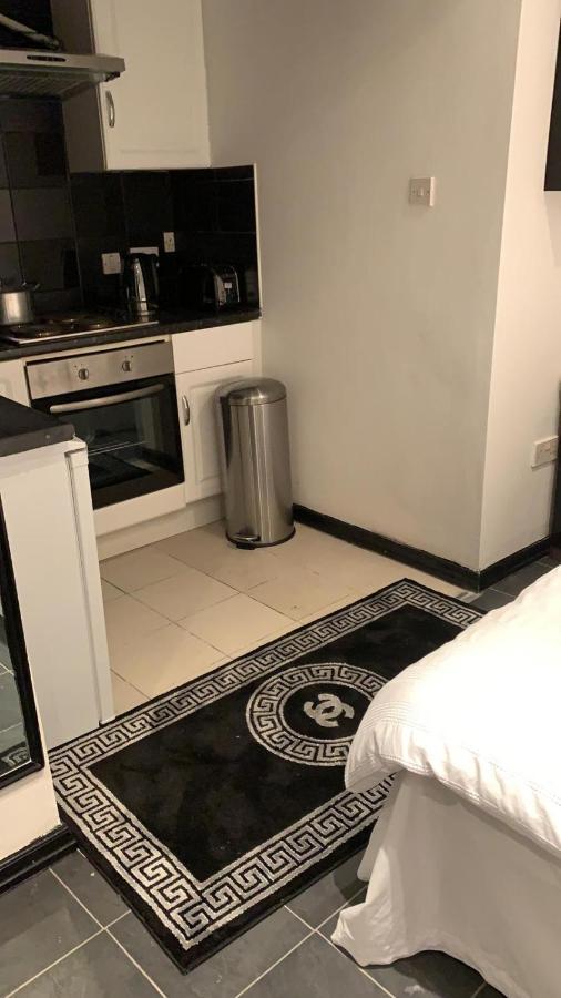Comfort Studio Londra Dış mekan fotoğraf