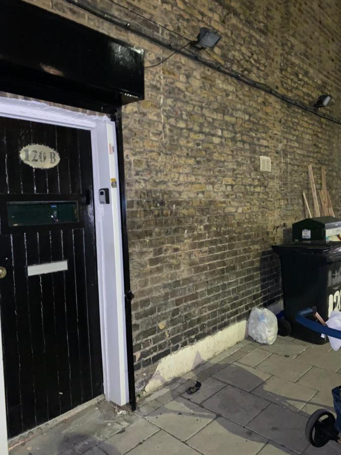 Comfort Studio Londra Dış mekan fotoğraf