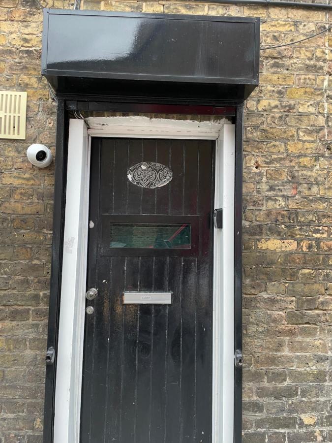 Comfort Studio Londra Dış mekan fotoğraf