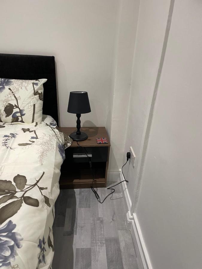 Comfort Studio Londra Dış mekan fotoğraf