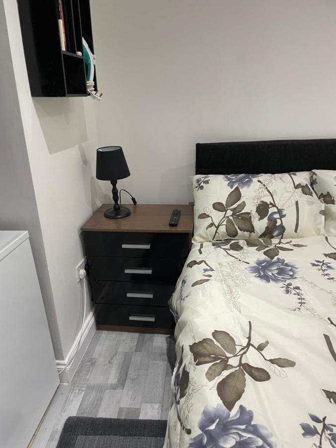 Comfort Studio Londra Dış mekan fotoğraf